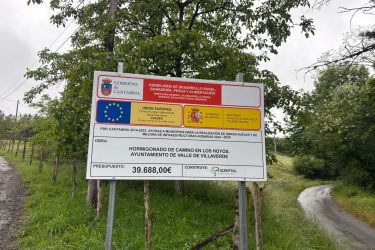 Hormigonado de camino en Los Hoyos